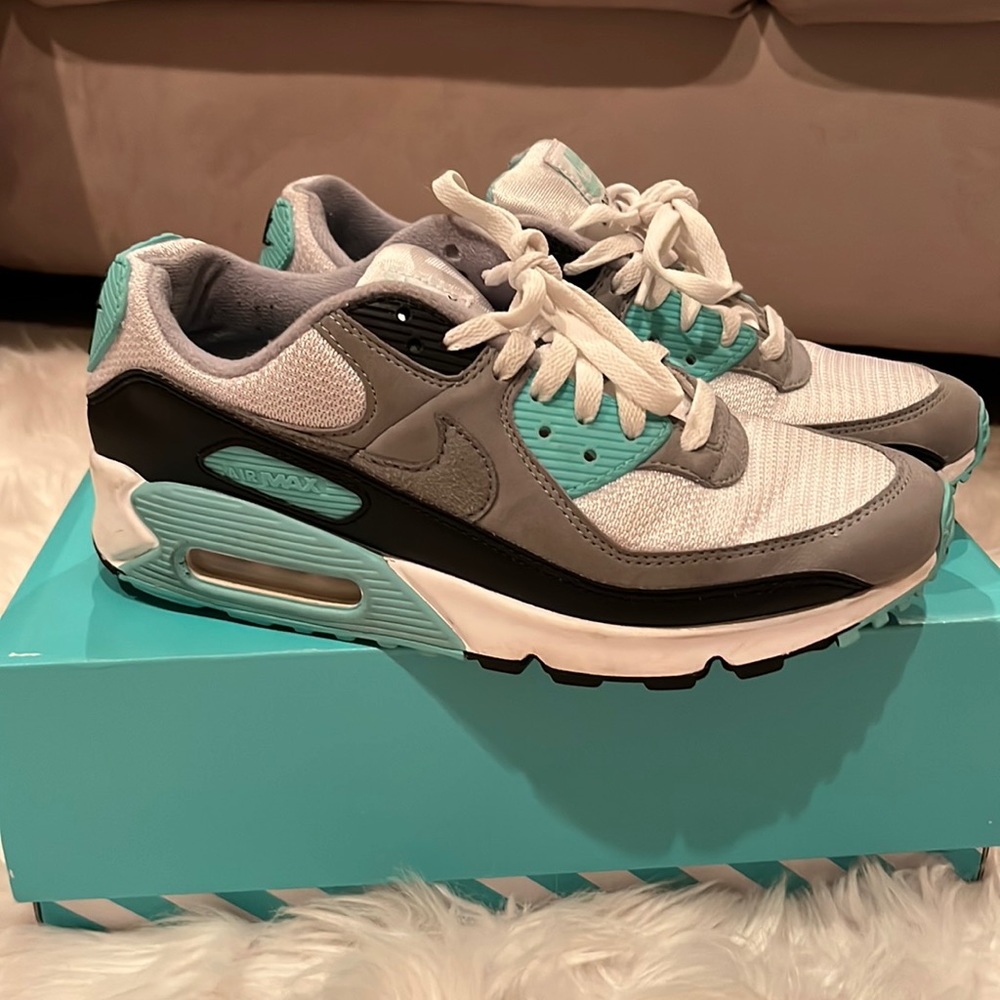 Nike Air Max 90